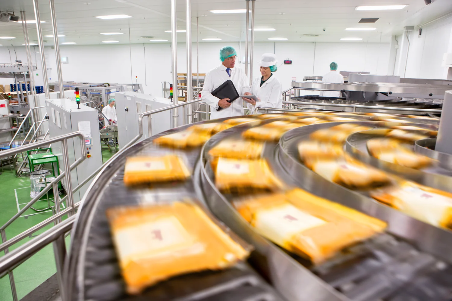 Producción y control en una planta de alimentos